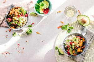 Jak wybrać najlepszą dietę na odchudzanie? Kluczowe porady i typy